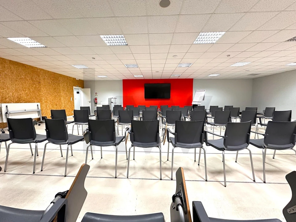 Escritório para Venda em Rio de Mouro Foto 11