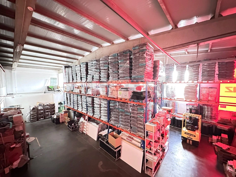 Escritório para Venda em Rio de Mouro Foto 28