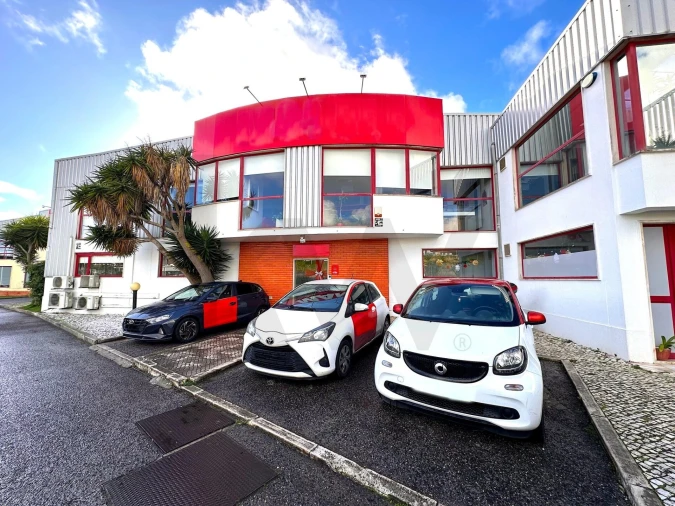 Escritório para Venda em Rio de Mouro Foto 2