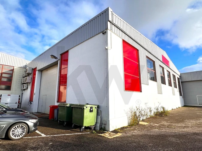 Escritório para Venda em Rio de Mouro Foto 38