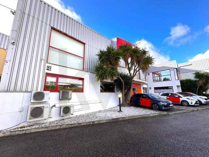 Escritório para Venda em Rio de Mouro Foto 3