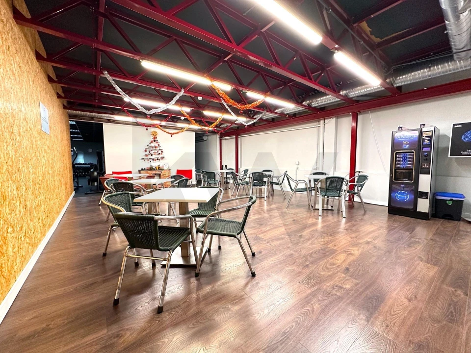 Escritório para Venda em Rio de Mouro Foto 14