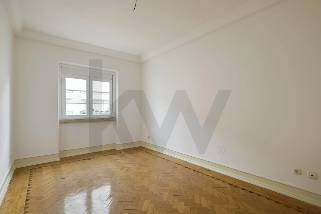 Apartamento T3 para Arrendamento em Avenidas Novas Foto 16