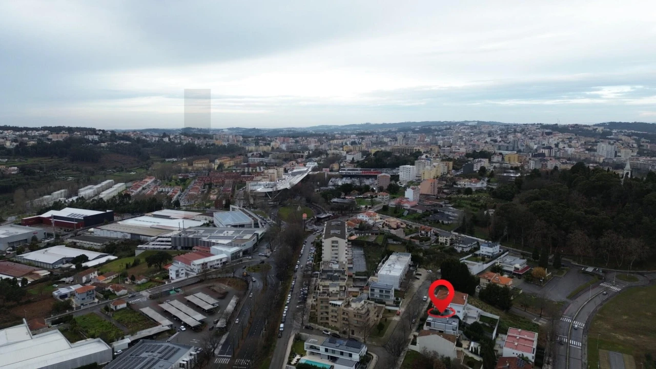 Terreno para Venda em São João da Madeira Foto 9