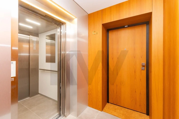 Apartamento T6 para Venda em Bougado (São Martinho e Santiago) Foto 8