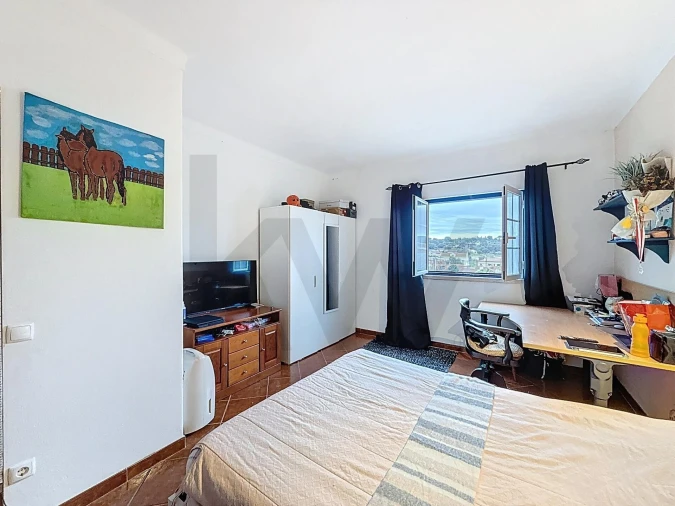 Moradia T4 para Venda em Vale de Santarem Foto 26