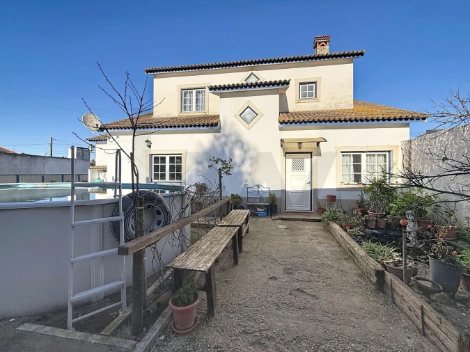 Moradia T4 para Venda em Vale de Santarem Foto 35