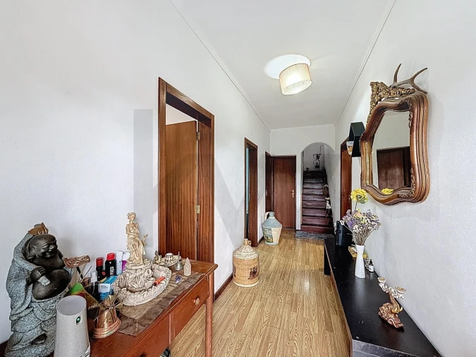 Moradia T4 para Venda em Vale de Santarem Foto 10