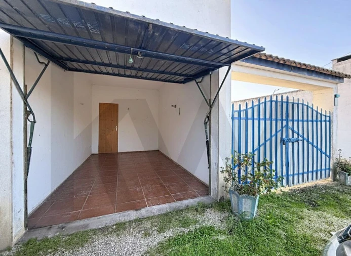 Moradia T4 para Venda em Vale de Santarem Foto 51