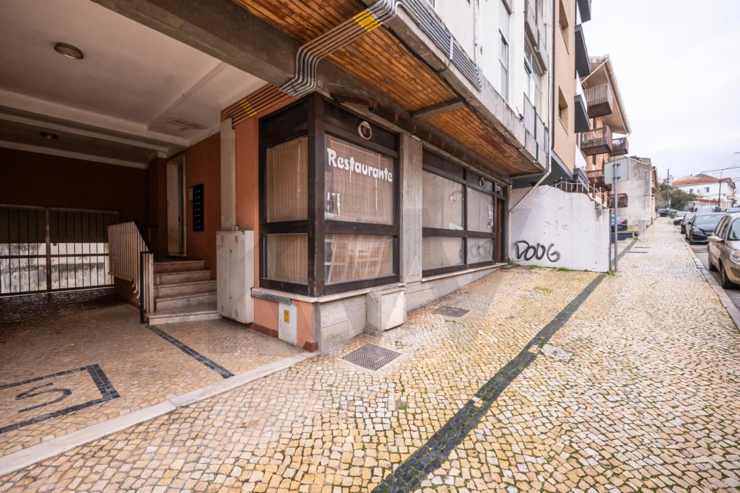 Loja para Venda em Santo Antonio dos Olivais Foto 8