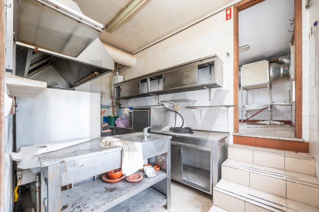 Loja para Venda em Santo Antonio dos Olivais Foto 5