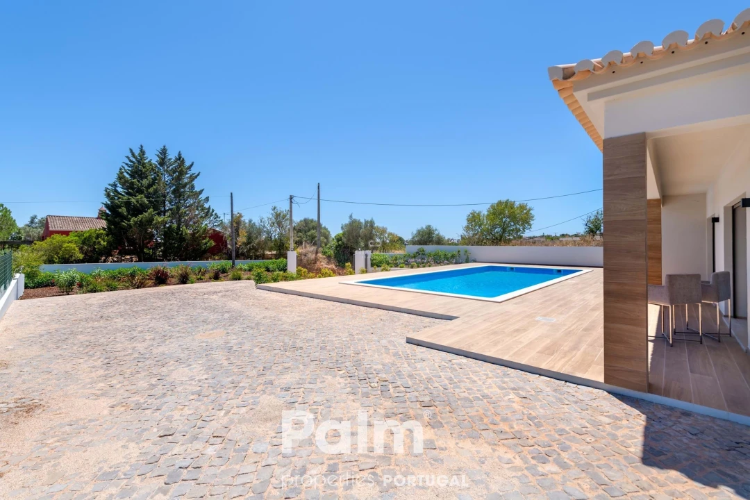 Moradia T4 para Venda em Ferragudo Foto 53