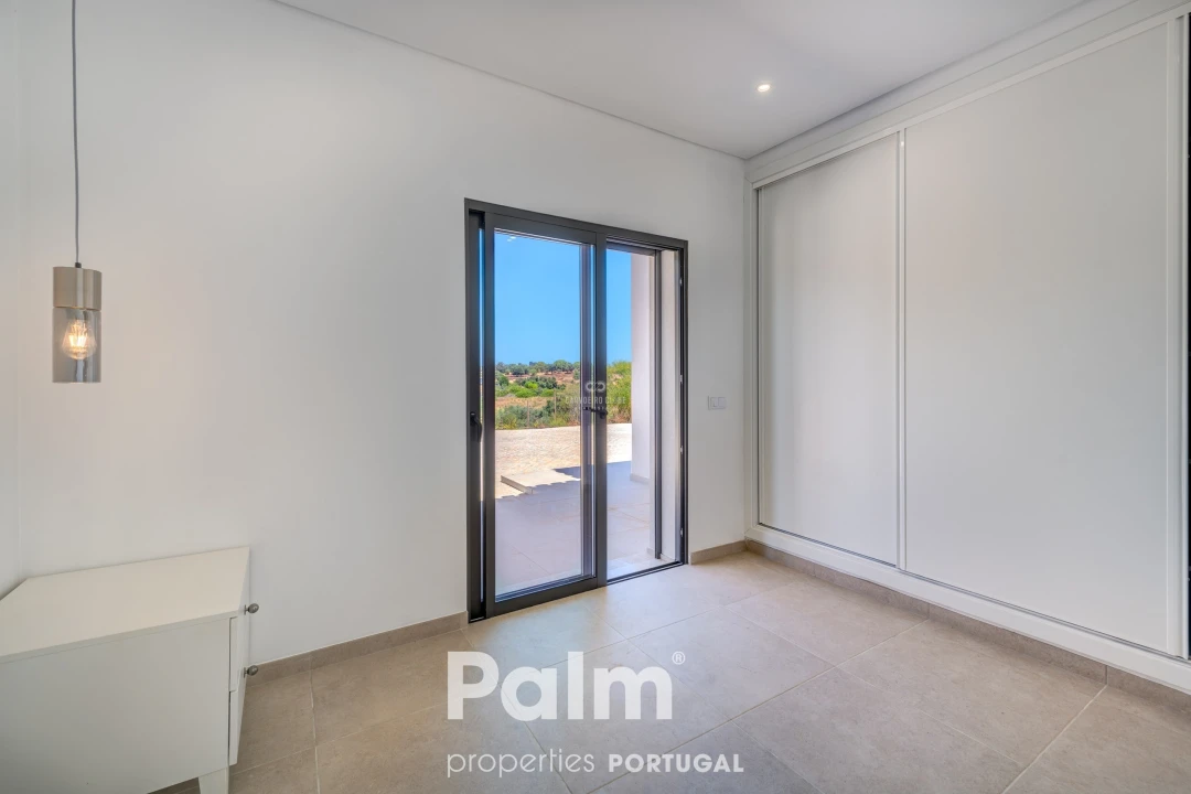 Moradia T4 para Venda em Ferragudo Foto 49