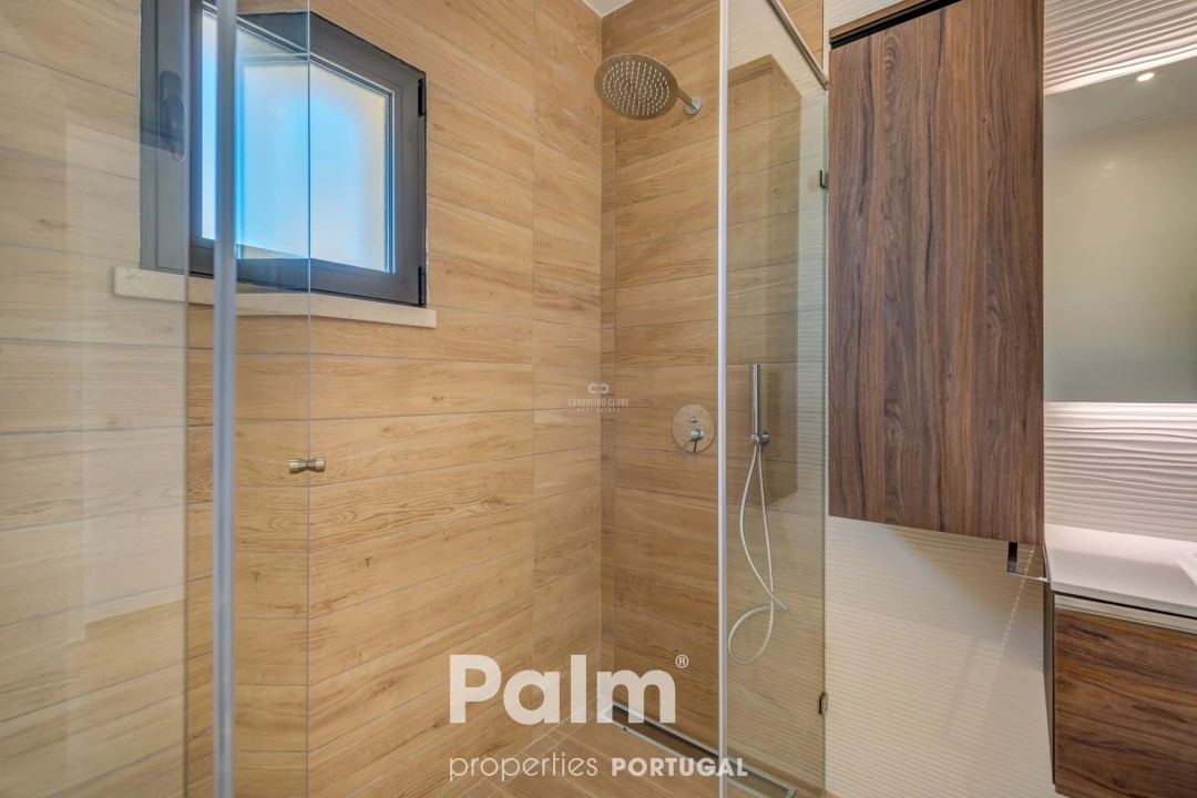 Moradia T4 para Venda em Ferragudo Foto 22