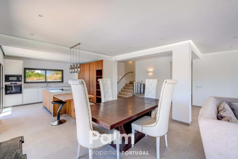 Moradia T4 para Venda em Ferragudo Foto 11