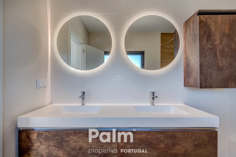 Moradia T4 para Venda em Ferragudo Foto 46