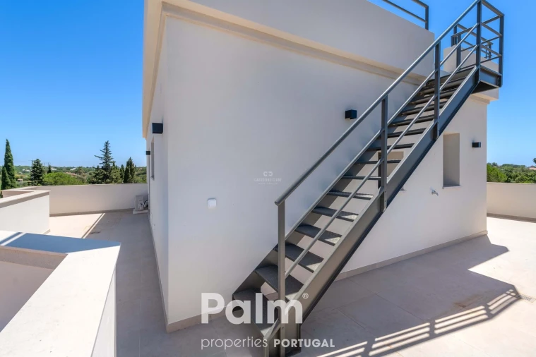 Moradia T4 para Venda em Ferragudo Foto 38