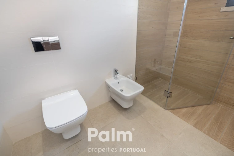 Moradia T4 para Venda em Ferragudo Foto 23