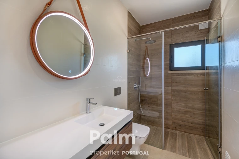 Moradia T4 para Venda em Ferragudo Foto 29