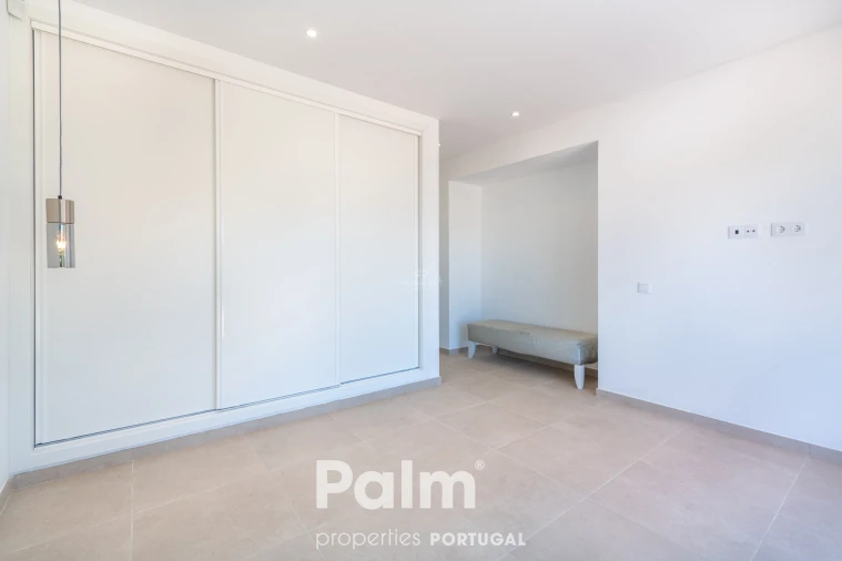 Moradia T4 para Venda em Ferragudo Foto 27