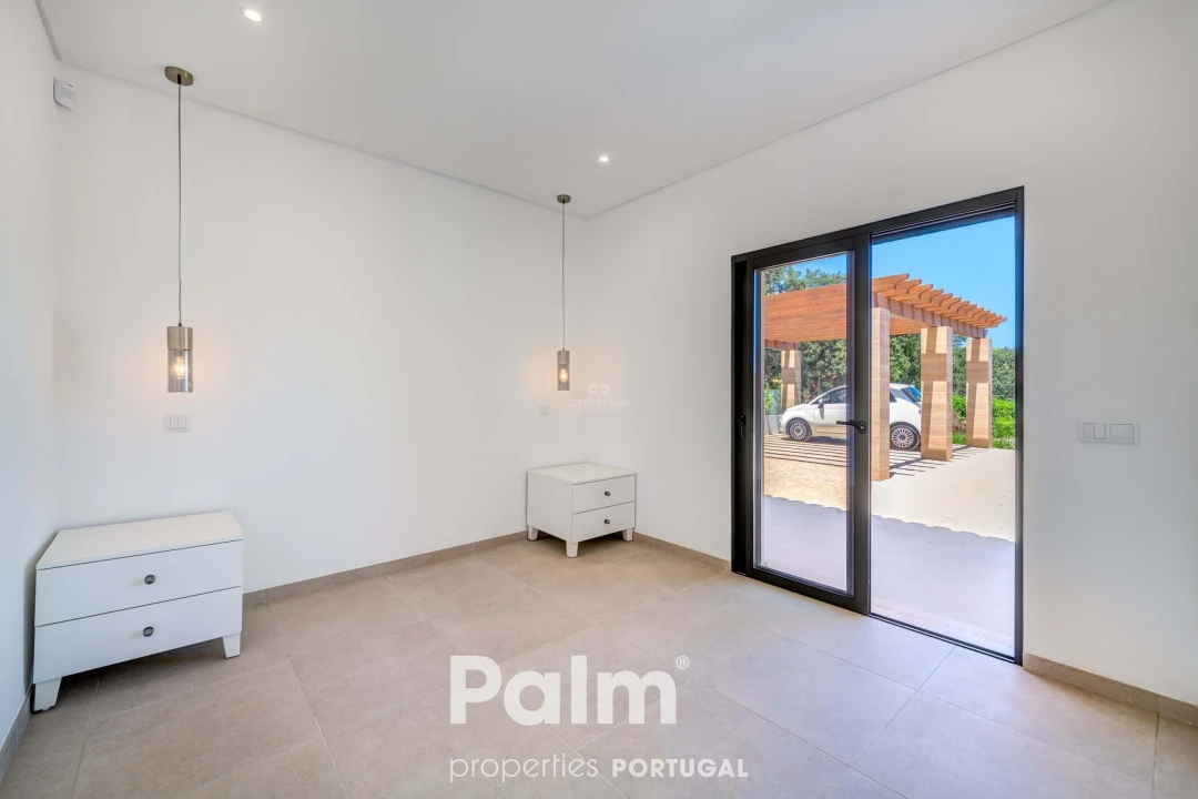 Moradia T4 para Venda em Ferragudo Foto 47