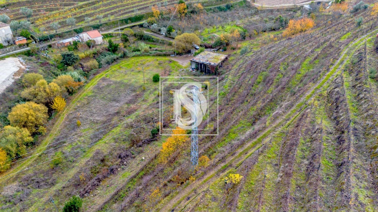 Terreno para Venda em Cambres Foto 1