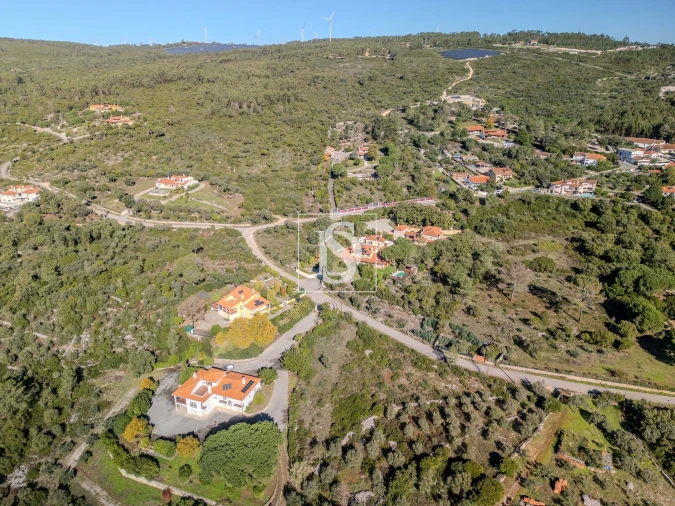 Terreno para Venda em Minde Foto 4