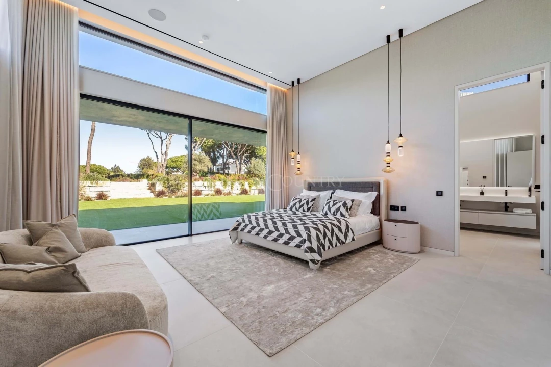 Moradia T7 para Venda em Almancil Foto 19