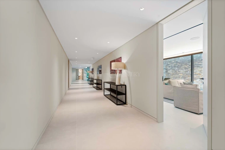 Moradia T7 para Venda em Almancil Foto 55