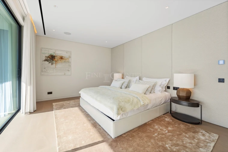 Moradia T7 para Venda em Almancil Foto 35