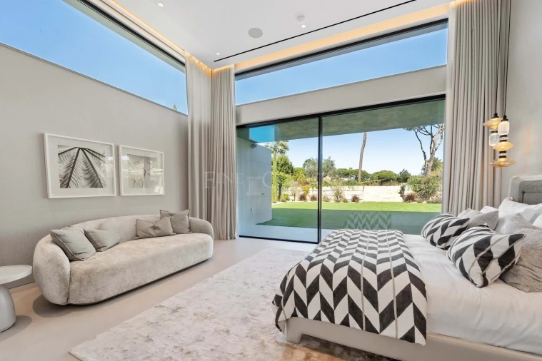 Moradia T7 para Venda em Almancil Foto 20