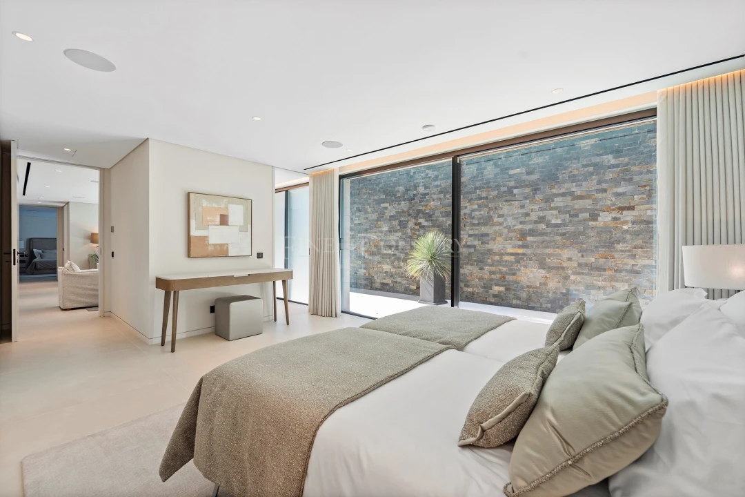 Moradia T7 para Venda em Almancil Foto 59