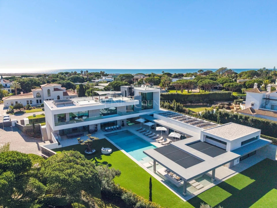 Moradia T7 para Venda em Almancil Foto 3