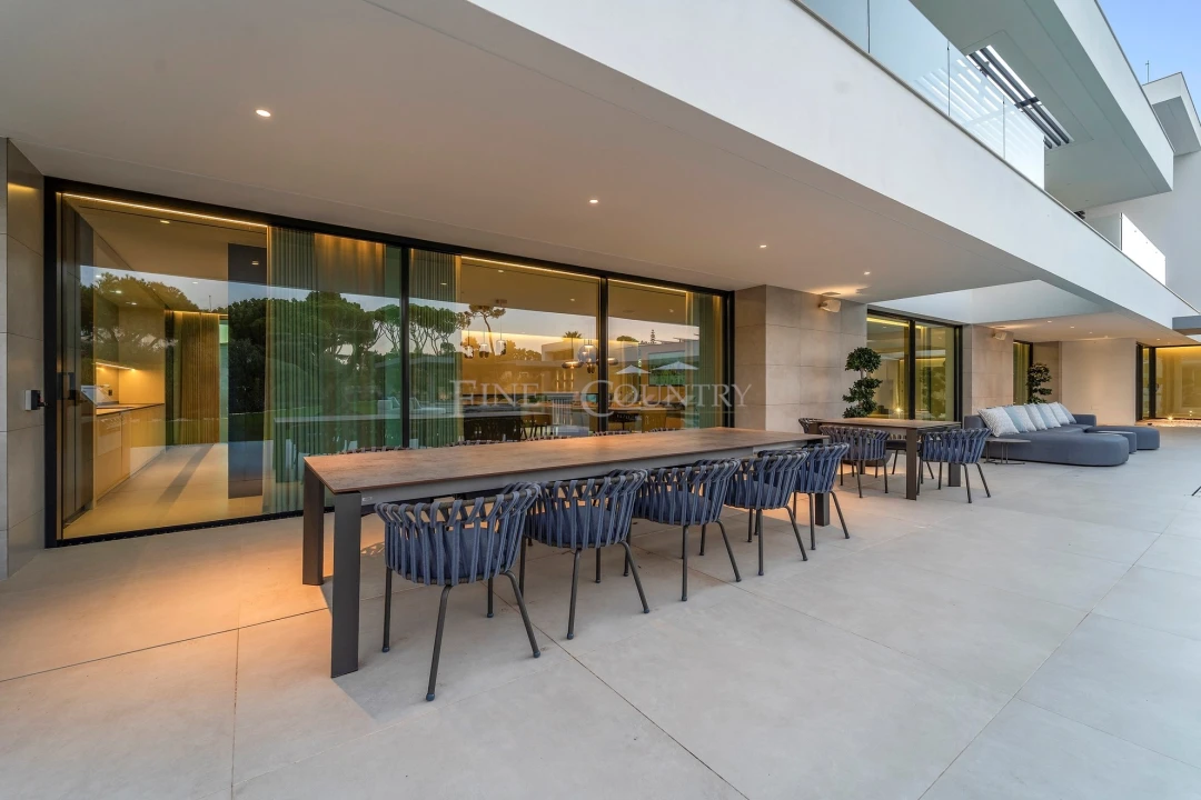 Moradia T7 para Venda em Almancil Foto 50