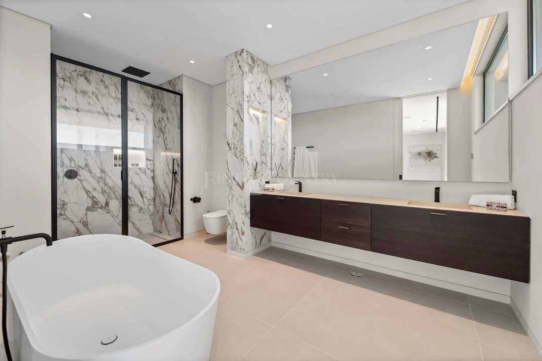 Moradia T7 para Venda em Almancil Foto 36