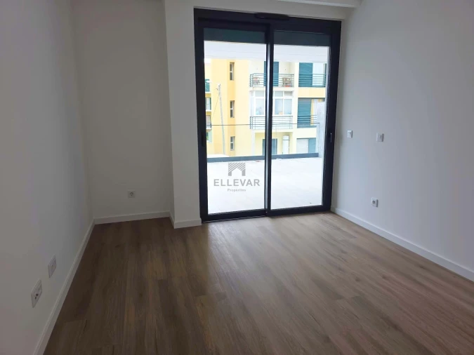 Apartamento T2 para Venda em São Martinho Foto 16