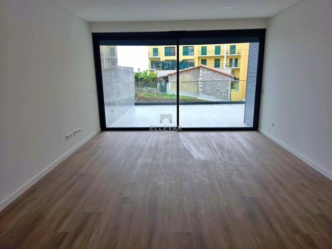 Apartamento T2 para Venda em São Martinho Foto 8