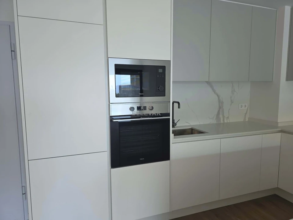 Apartamento T2 para Venda em São Martinho Foto 13