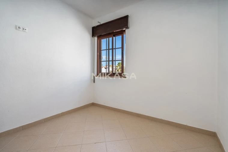 Moradia T1 para Venda em Lagos (São Sebastião e Santa Maria) Foto 10