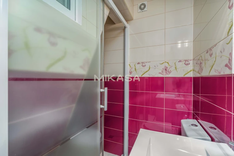 Moradia T1 para Venda em Lagos (São Sebastião e Santa Maria) Foto 16