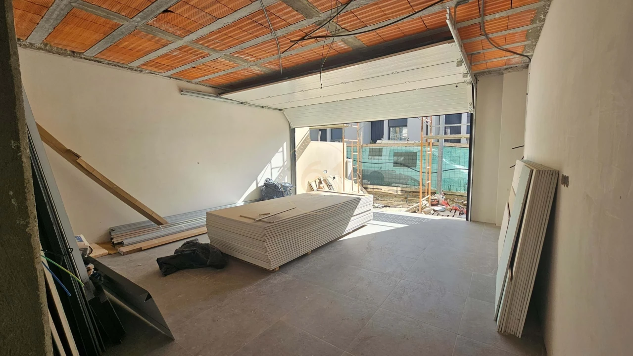 Moradia T3 para Venda em Fânzeres e São Pedro da Cova Foto 17