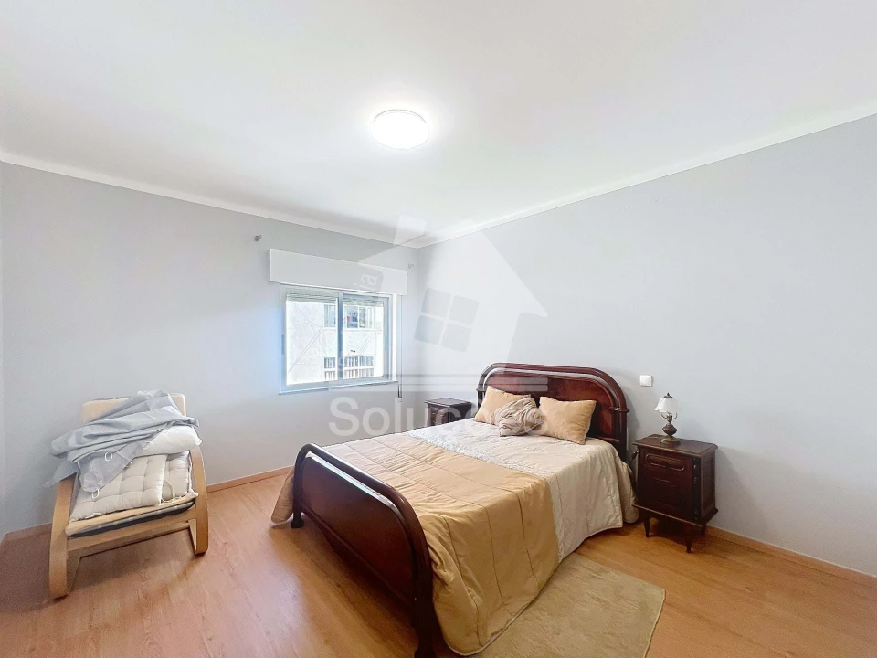 Apartamento T3 para Arrendamento em Portimão Foto 10