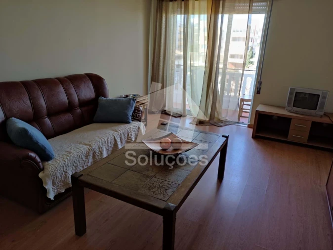 Apartamento T3 para Arrendamento em Portimão Foto 3