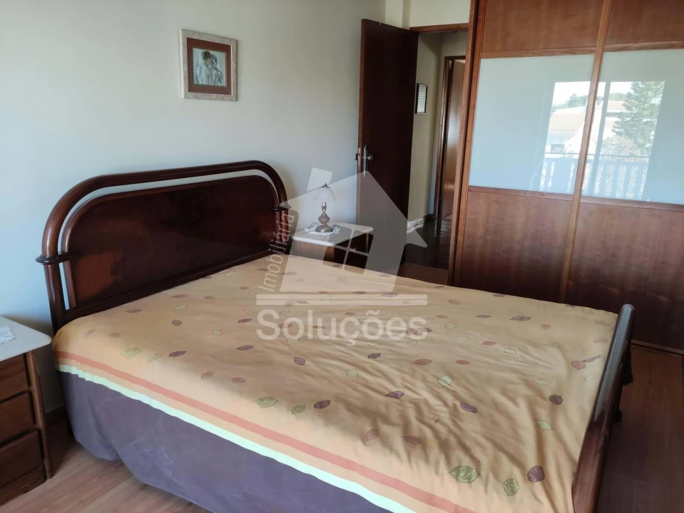 Apartamento T3 para Arrendamento em Portimão Foto 18