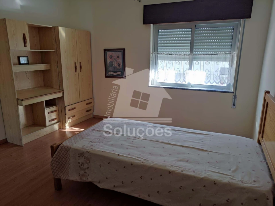 Apartamento T3 para Arrendamento em Portimão Foto 16