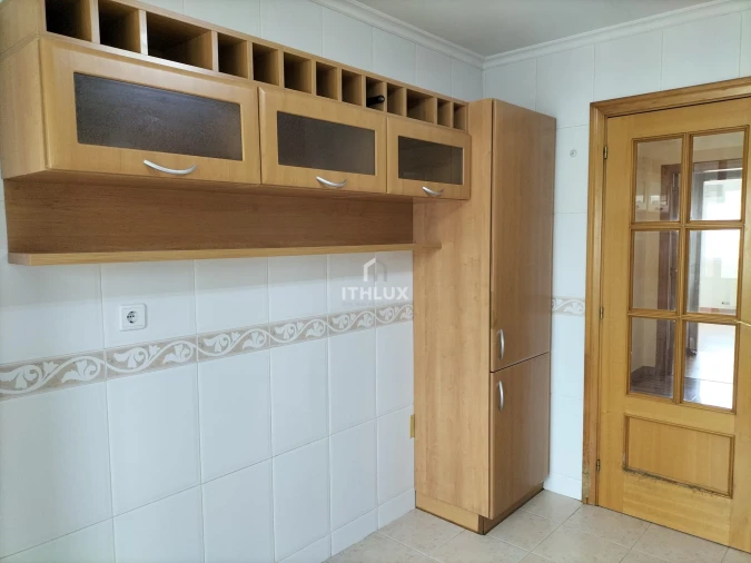 Apartamento T3 para Arrendamento em Alhos Vedros Foto 11