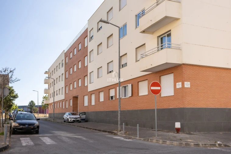 Apartamento T3 para Arrendamento em Alhos Vedros Foto 32