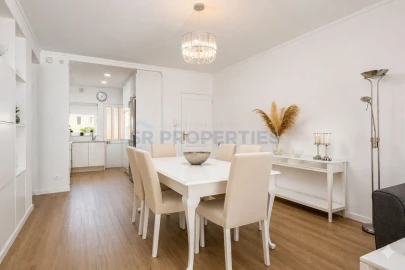 Apartamento T2 para Venda em Quarteira