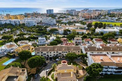 Apartamento T2 para Venda em Quarteira