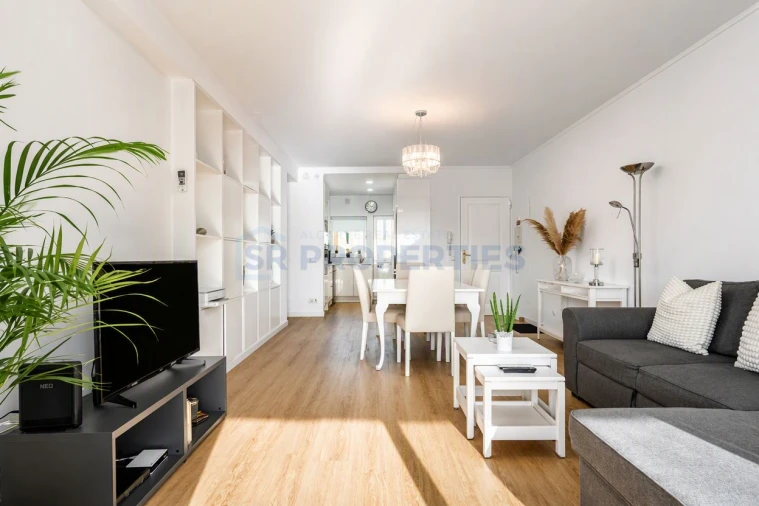 Apartamento T2 para Venda em Quarteira Foto 16